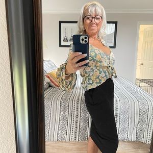 FREE PEOPLE Flowery top NWT Size XS